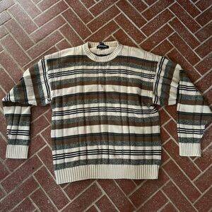Vintage Crewneck Knit Pattern Sweater